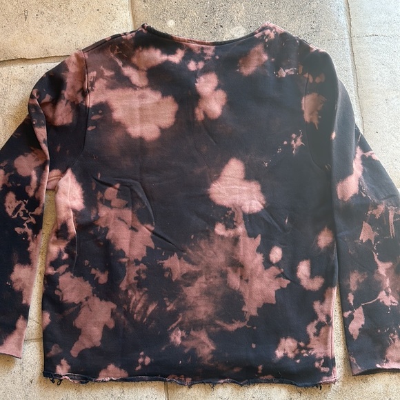 MLB New York Yankees 🔥 Baseball Bleached Tie Die Sweatshirt With Logo Sz M - Picture 8 of 8